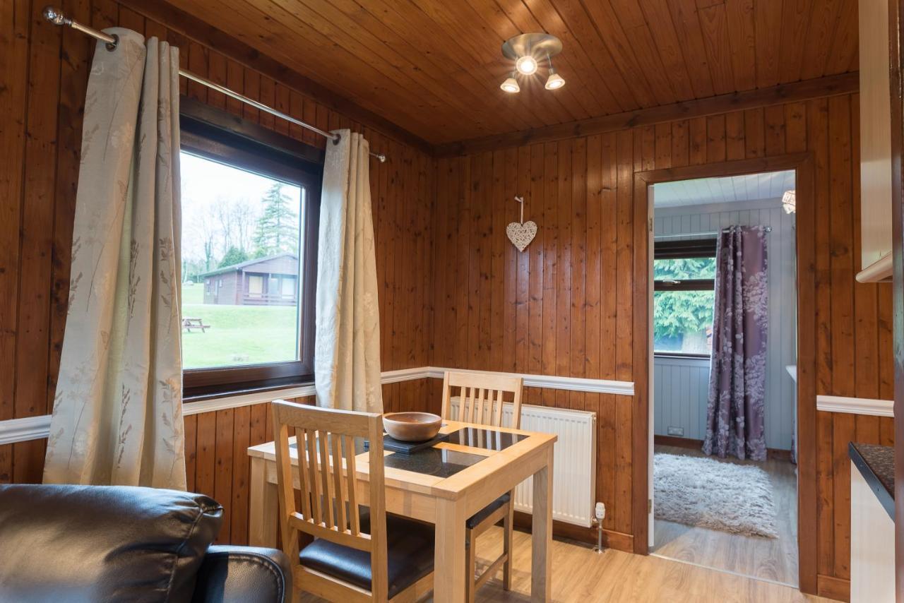 Bluebell Lodge 9 With Hot Tub Newton Stewart Exterior foto